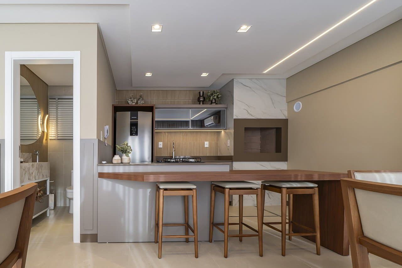 Apartamento de 2 quartos com 2 suítes e 79 m² em Bombinhas