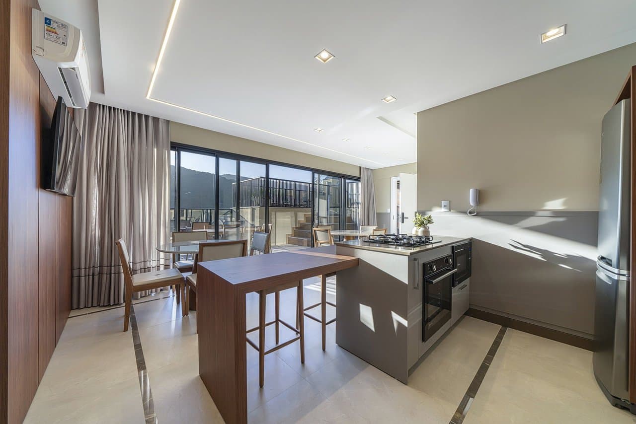 Apartamento de 2 quartos com 2 suítes e 79 m² em Bombinhas
