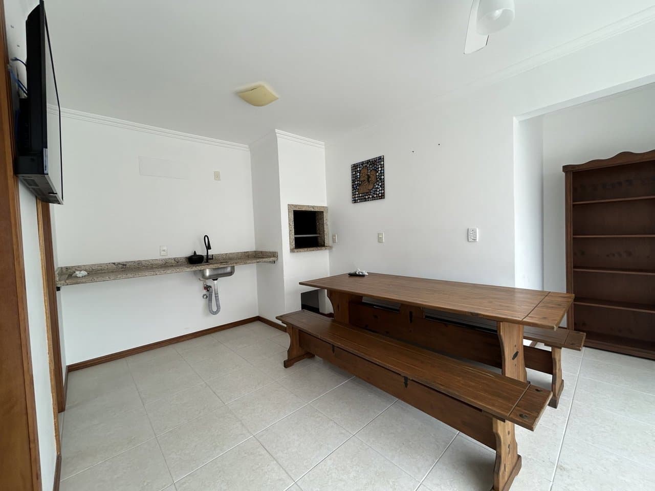 Apartamento de 2 quartos com 1 suíte e 109 m² em Bombinhas
