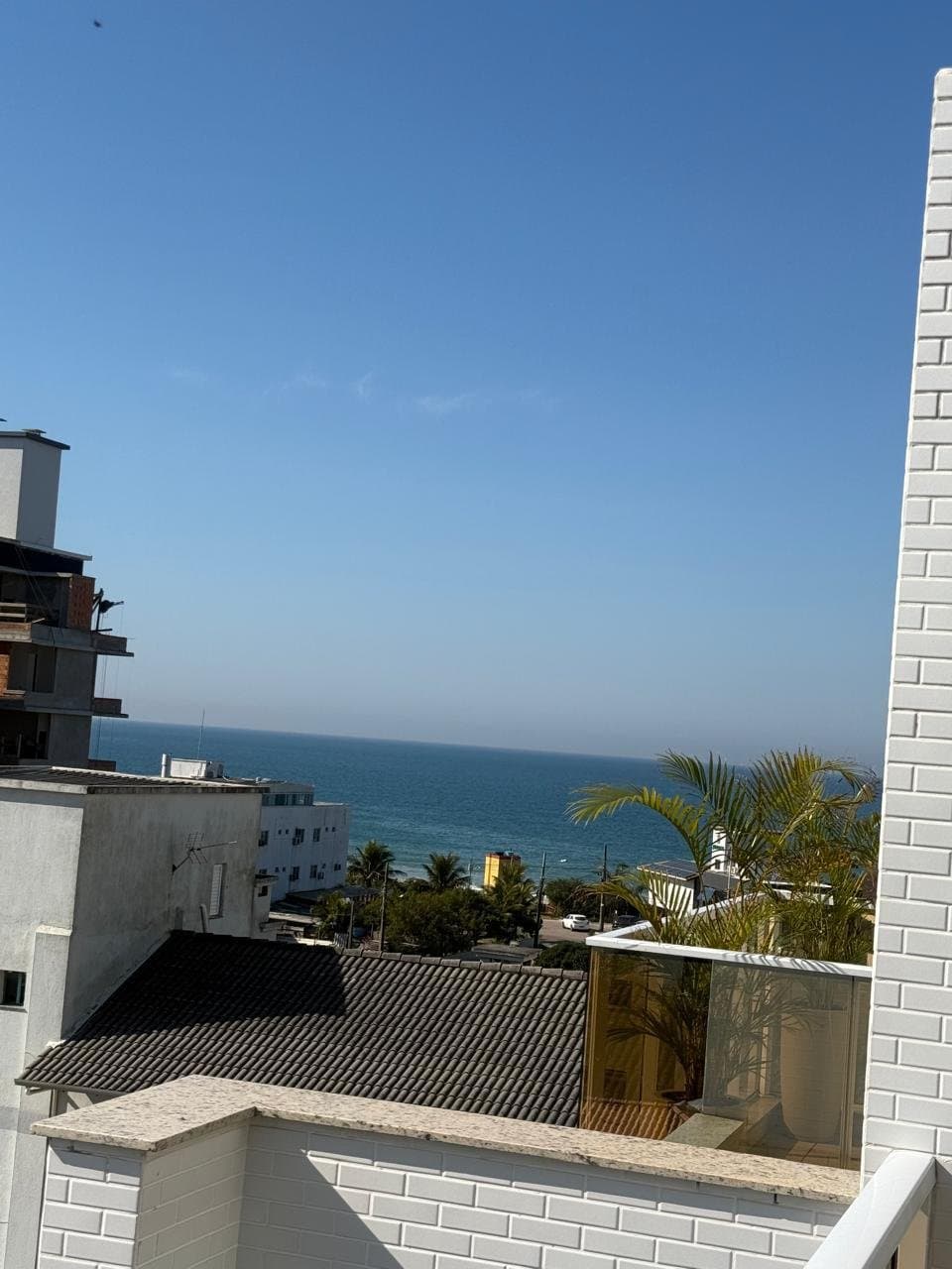 Apartamento de 3 quartos com 3 suítes e 140 m² em Bombinhas