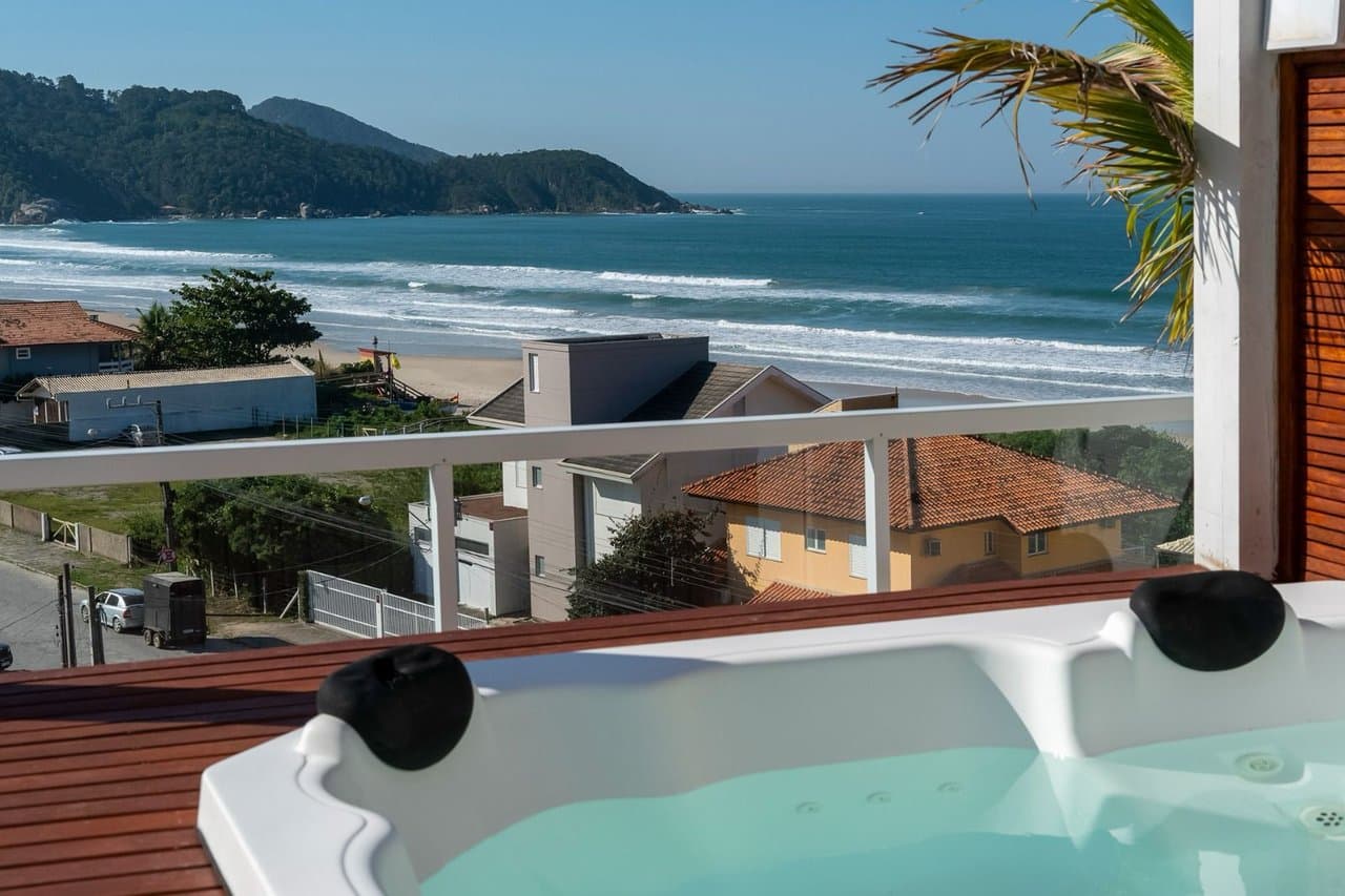 Cobertura de 3 quartos com 2 suítes e 212 m² em Bombinhas