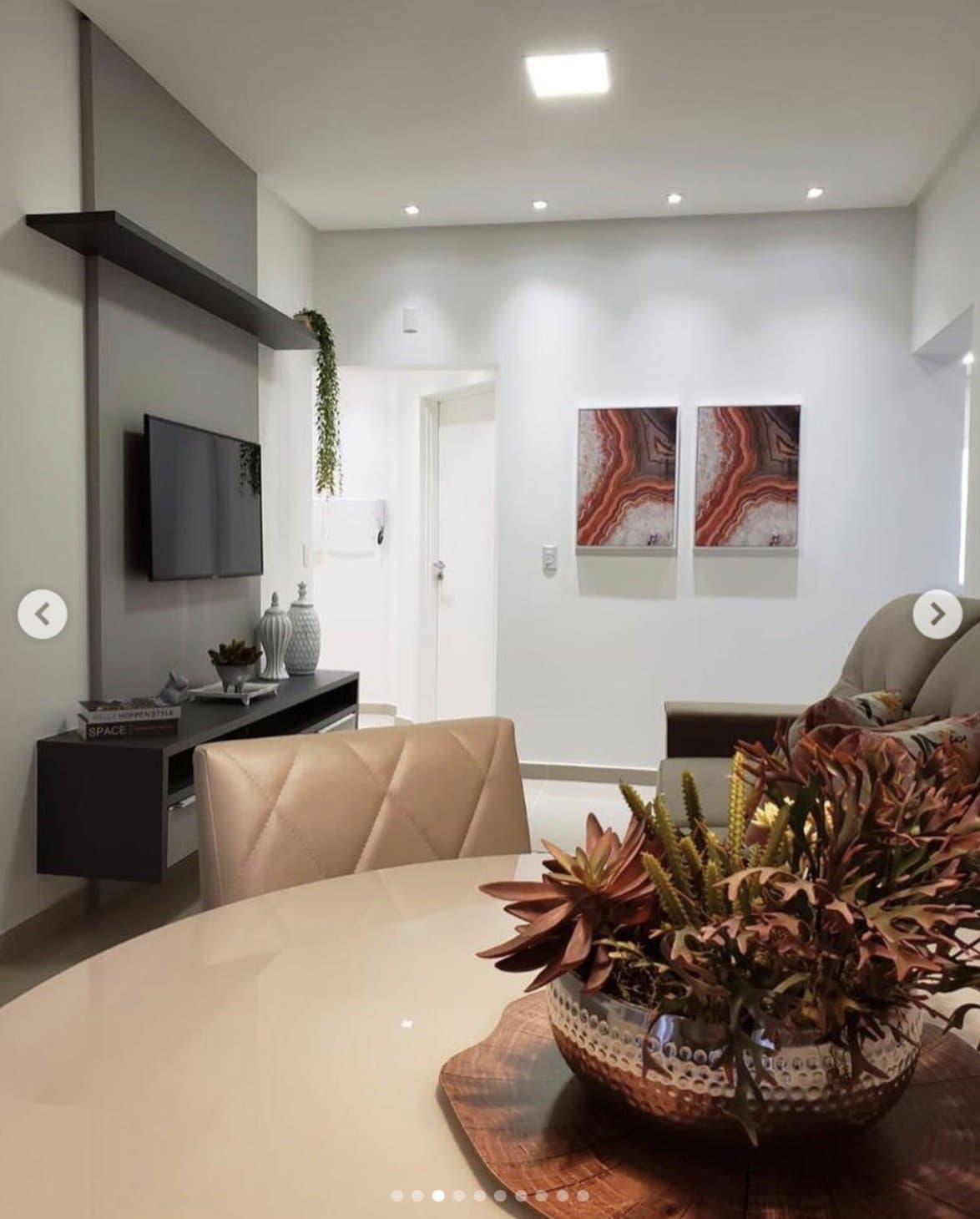 Apartamento de 2 quartos com 2 suítes e 85 m² em Bombinhas