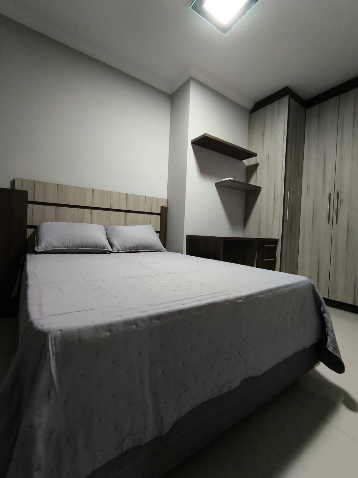 Apartamento de 2 quartos com 1 suíte e 96 m² em Bombinhas