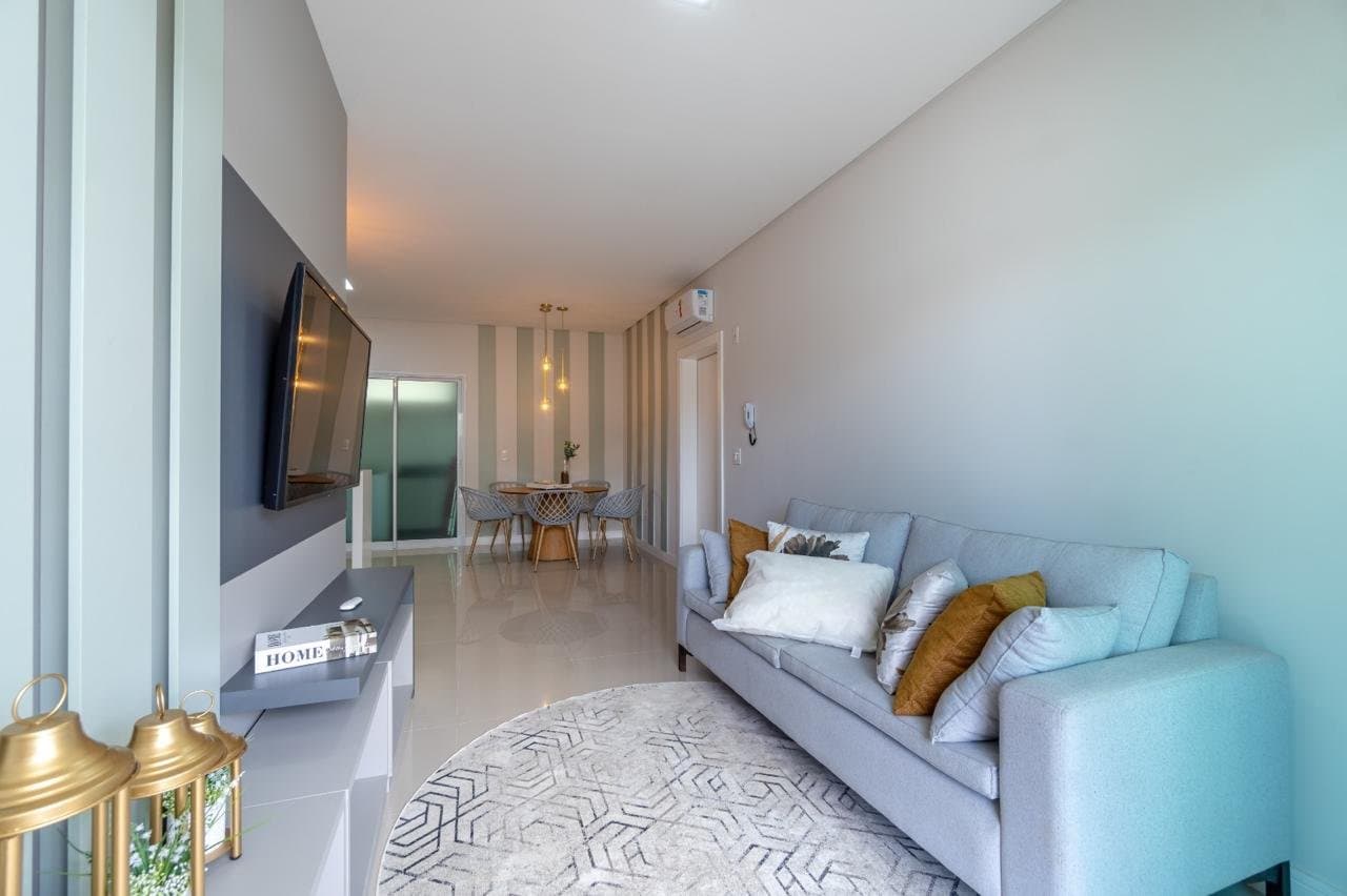 Apartamento de 1 quarto com 1 suíte e 70 m² em Bombinhas