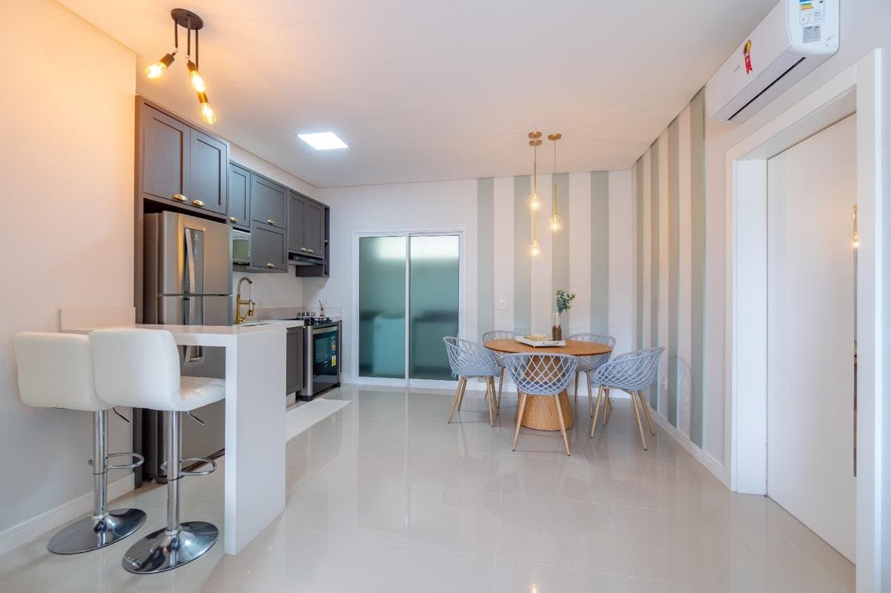Apartamento de 1 quarto com 1 suíte e 70 m² em Bombinhas