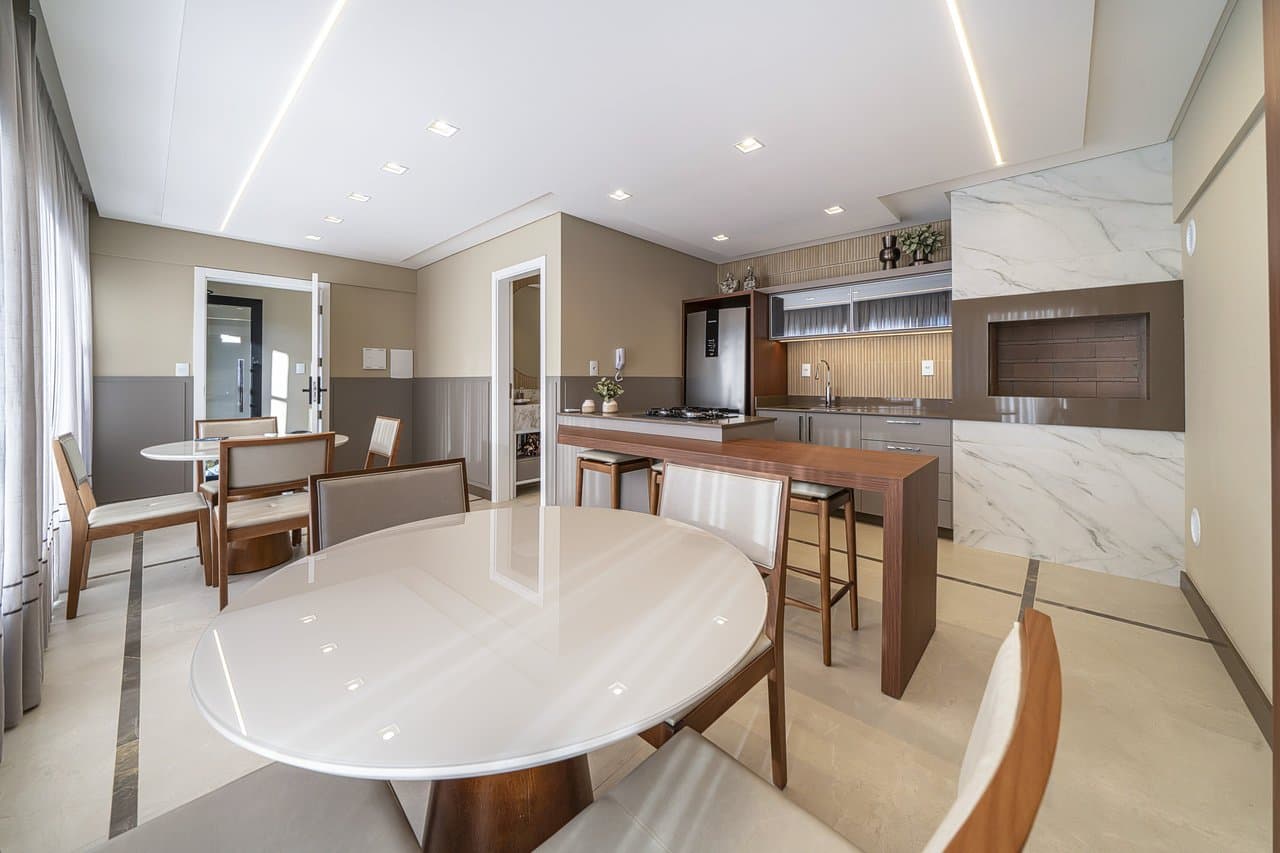 Apartamento de 3 quartos com 3 suítes e 157 m² em Bombinhas