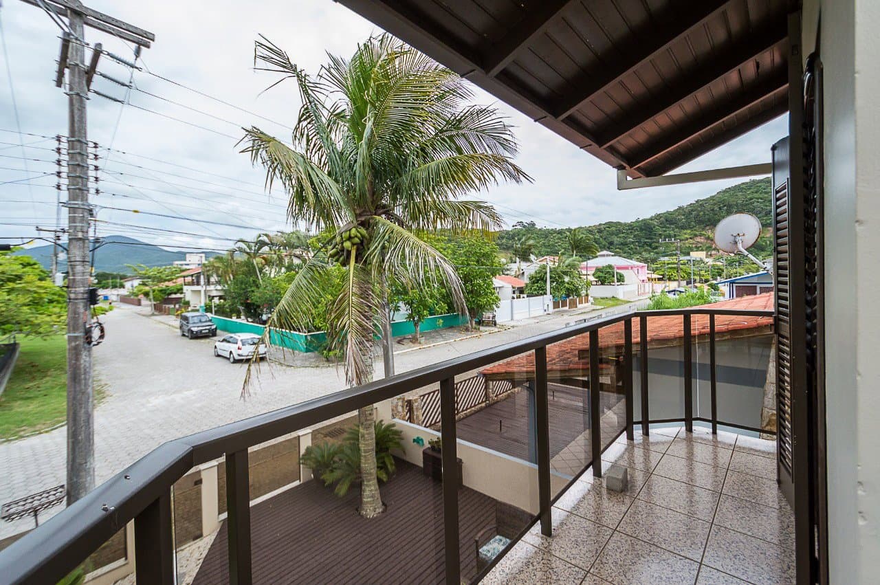 Casa de 3 quartos e 160 m² em Morrinhos, Bombinhas