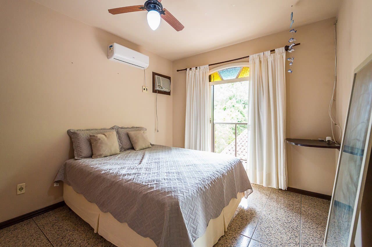 Casa de 3 quartos e 160 m² em Morrinhos, Bombinhas
